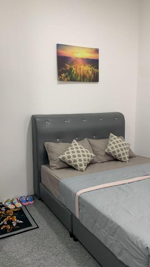 Euc Room Stay Tuaran エクステリア 写真
