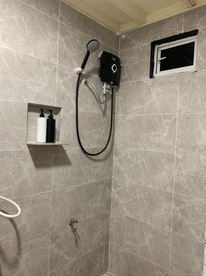 Euc Room Stay Tuaran エクステリア 写真