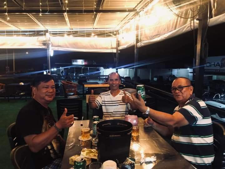 Euc Room Stay Tuaran エクステリア 写真