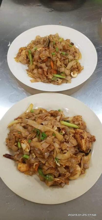 Euc Room Stay Tuaran エクステリア 写真